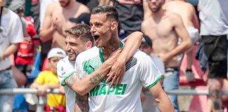 Sassuolo, Berardi e Scamacca festeggiano