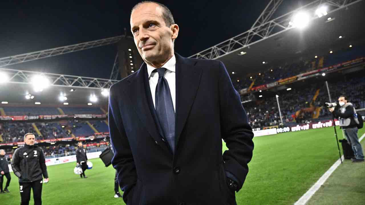 Juve, Allegri sorride