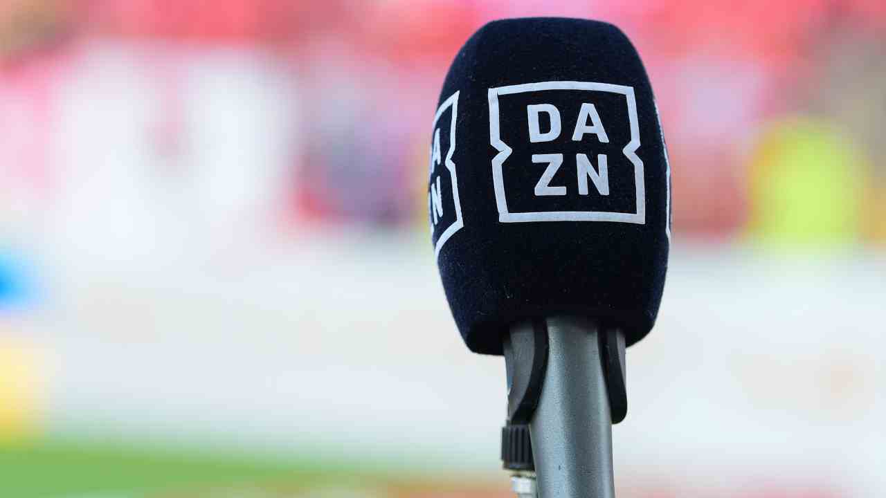 Microfono DAZN