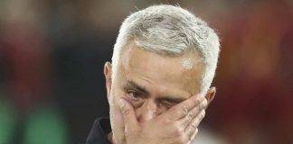 Roma, Mourinho in lacrime