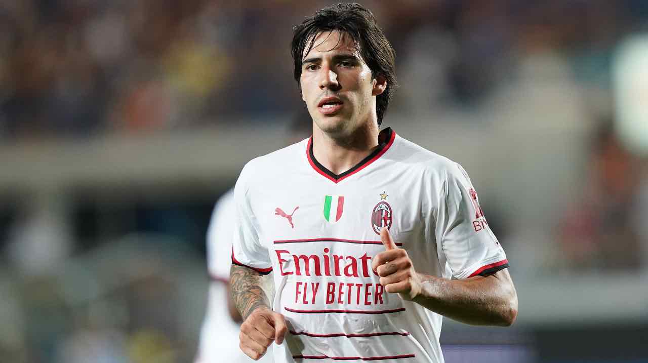 Milan, Tonali in campo