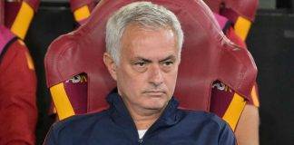 Roma, Mourinho osserva