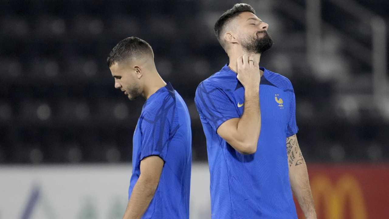 Theo Hernandez e Giroud esultano: Benzema potrebbe tornare in Nazionale