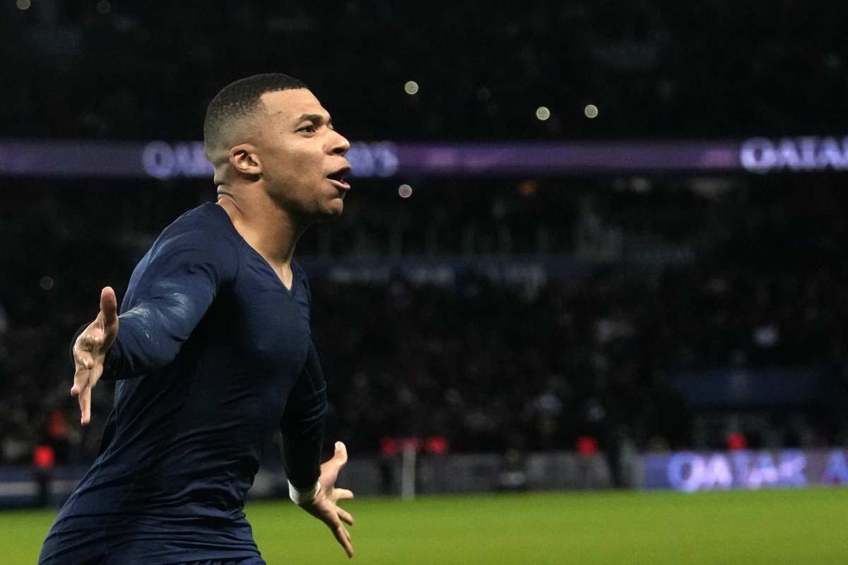 Mbappé esulta PSG