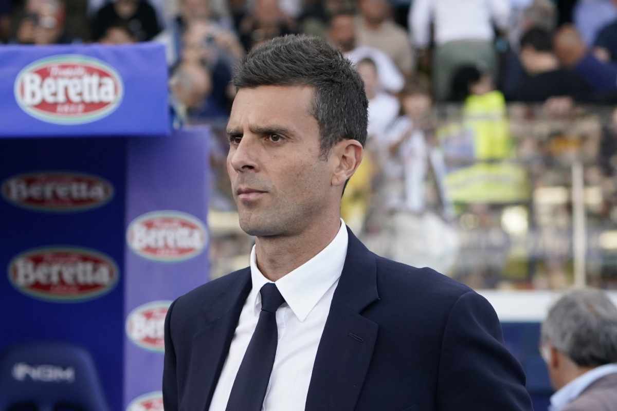 Juventus PSV, Motta sorprende tutti: due big verso la panchina