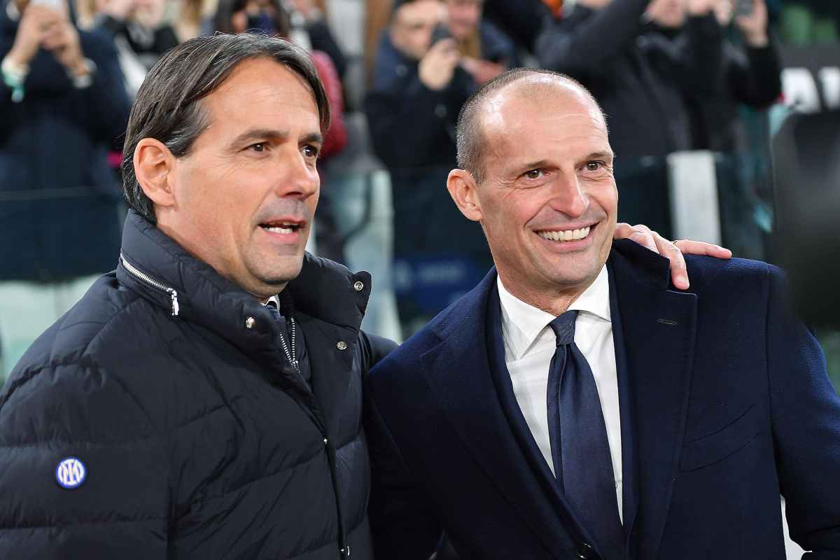 Simone Inzaghi e Massimiliano Allegri posano abbracciati