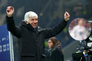 Gian Piero Gasperini esulta con braccia al cielo