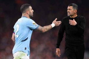 Kyle Walker, terzino del Manchester City nel mirino del Milan, e Sergio Conceicao, allenatore del Milan