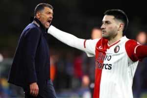 Sergio Conceicao, allenatore del Milan, e Santiago Gimenez attaccante del Feyenoord