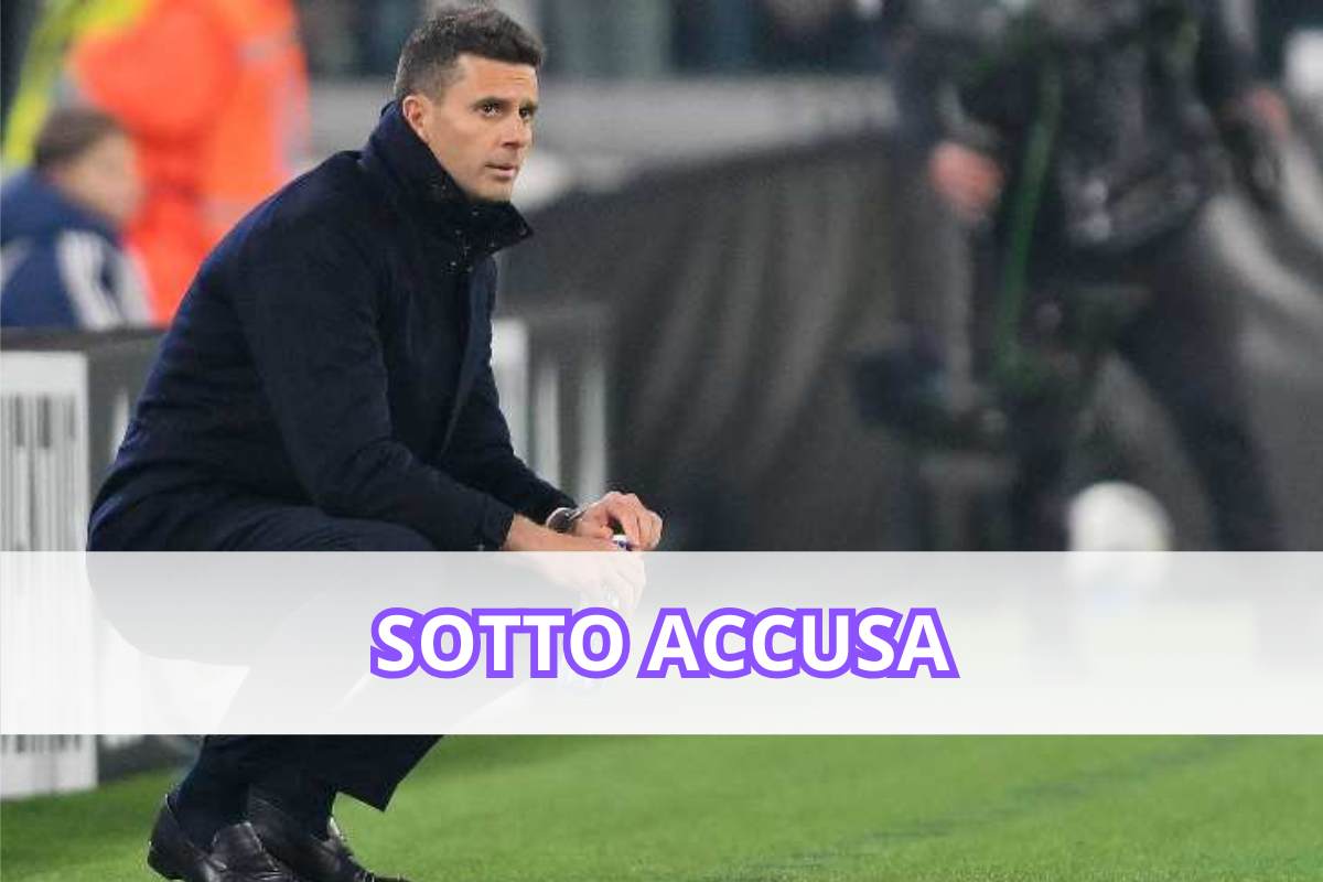 Thiago Motta piegato sulle ginocchia e sconsolato