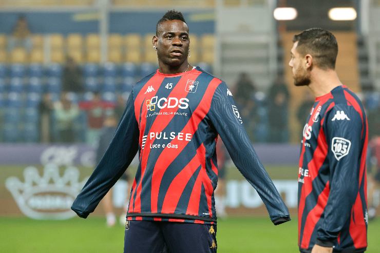 Mario Balotelli nel pregara di un match