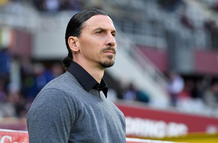 Zlatan Ibrahimovic perplesso e pensieroso