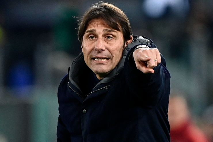 Antonio Conte indica