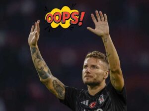 Ciro Immobile saluta i tifosi del Besiktas