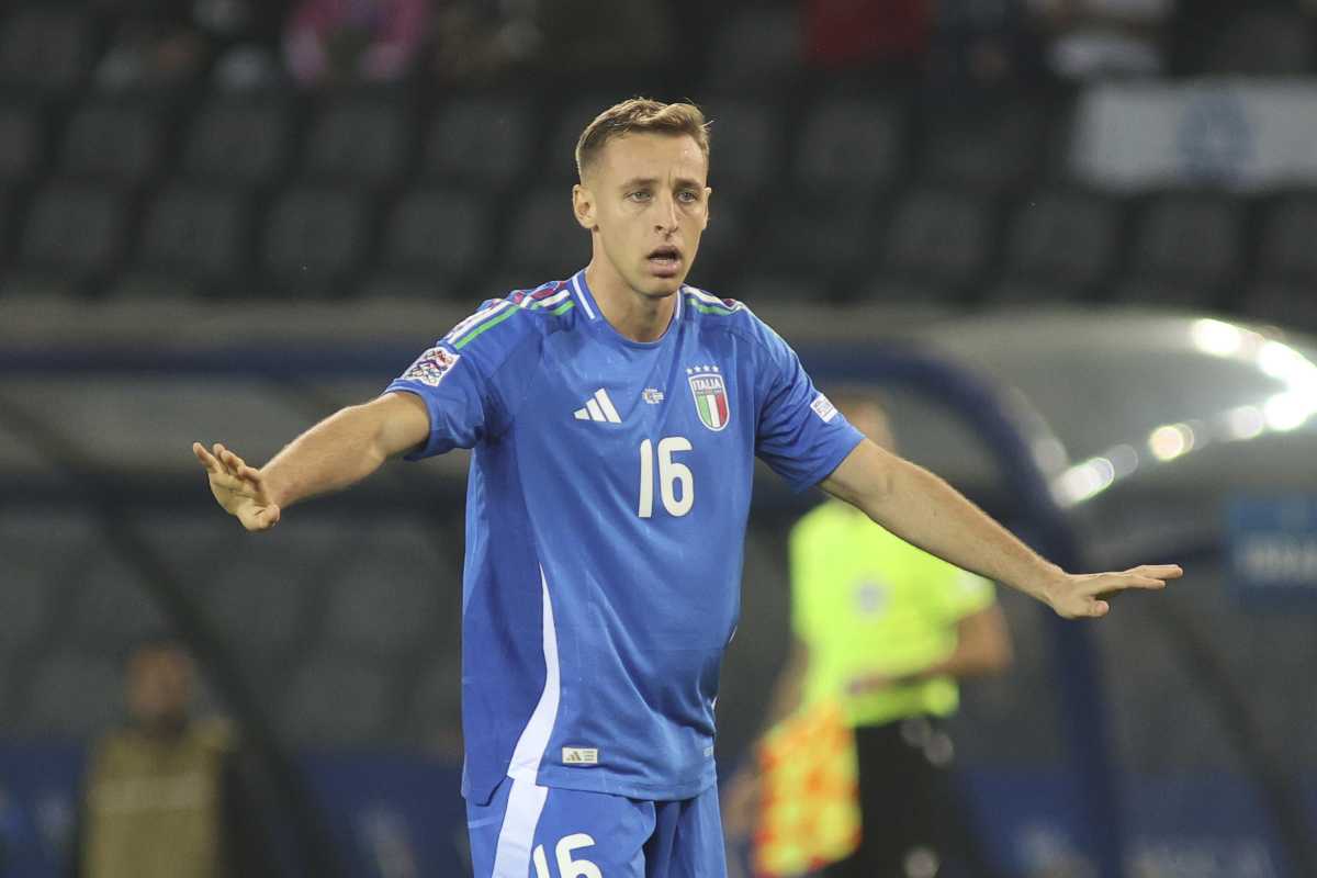 Davide Frattesi con la maglia della Nazionale